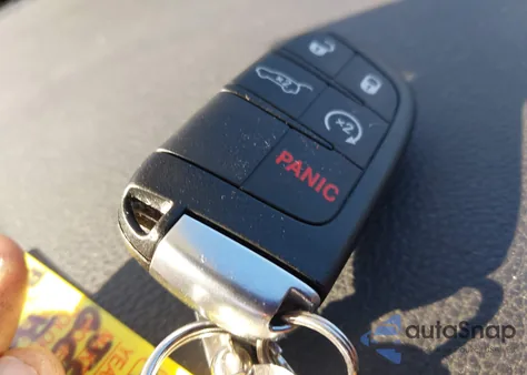 2015 Jeep Grand Cherokee Altitude from USA, damaged, VIN 1C4RJFAG2FC697973